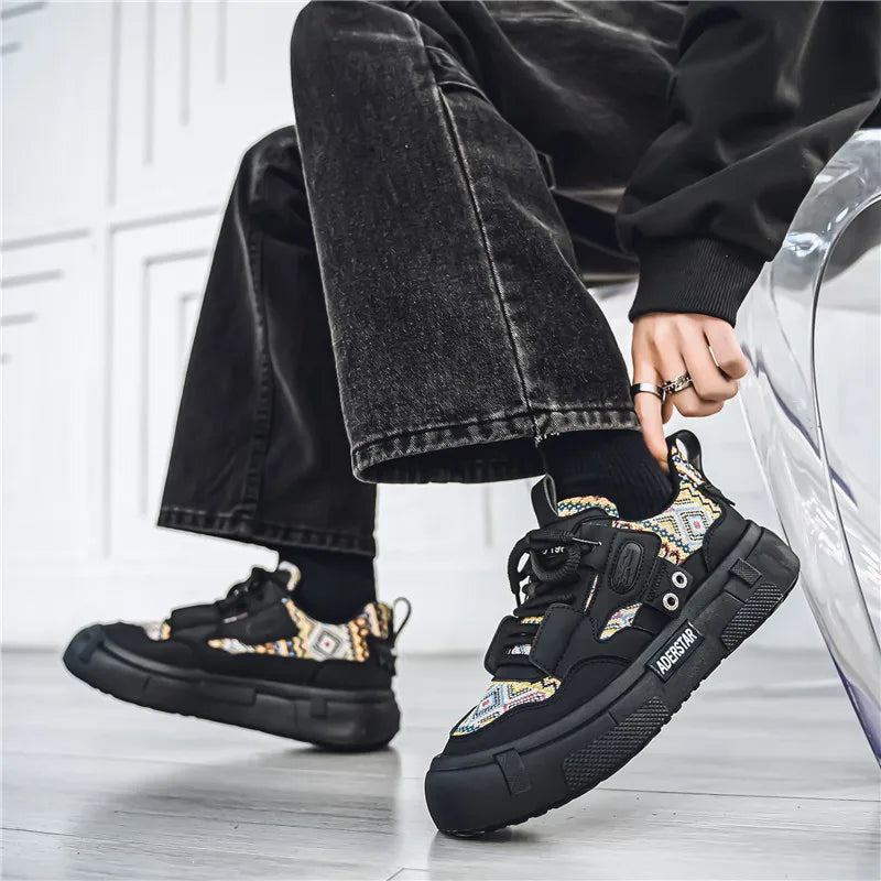 Men's Joker Flat Shoes Four Seasons New Lightweight Soft-sole Outdoor Walking Shoes Fashion Youth Comfortable Sports board Shoes