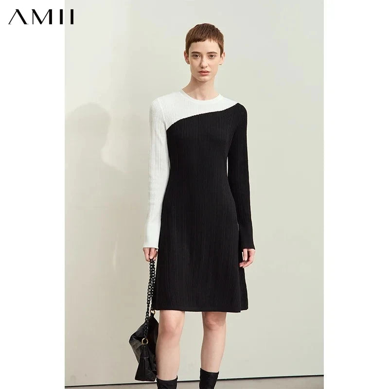 រ៉ូប Amii Minimalism 2026 សម្រាប់ស្ត្រីរដូវស្លឹកឈើជ្រុះថ្មី កមូល ពណ៌ផ្ទុយ រ៉ូបស្រីស្លីមប៉ាក់ A-Line Midi Slit 12452153