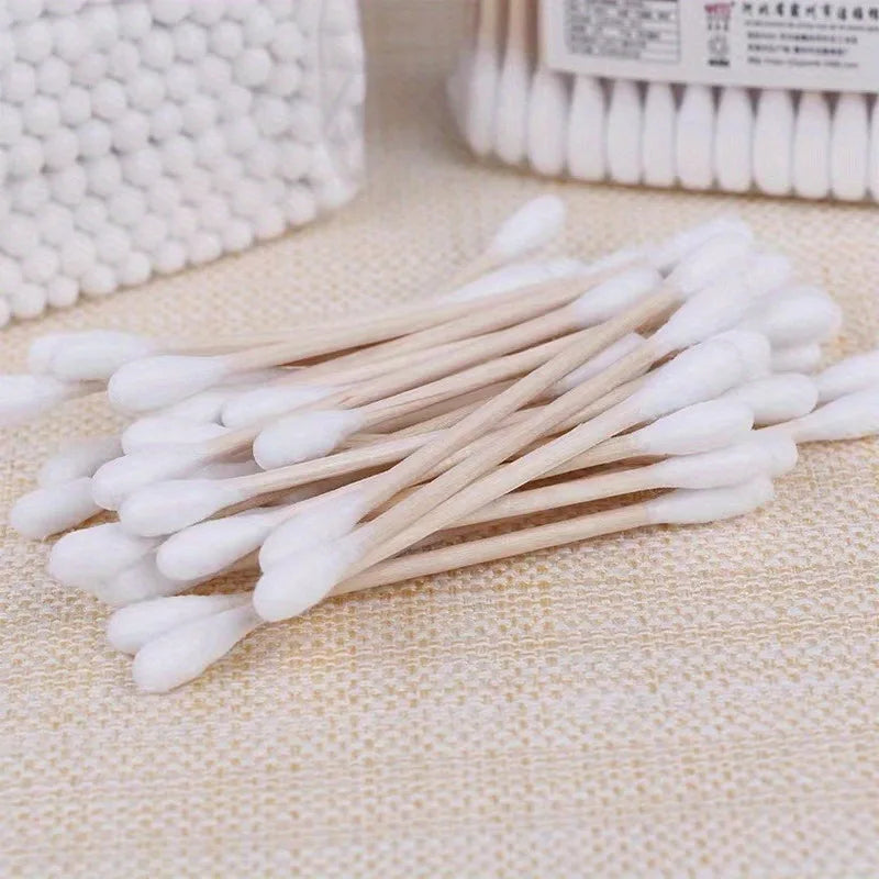 1/2pack 100pcs Double-Ended Swabs, Round Disposable Ear Cleaning Buds,Makeup Wooden Stick Swabs, Multi-Purpose Beauty Tools.