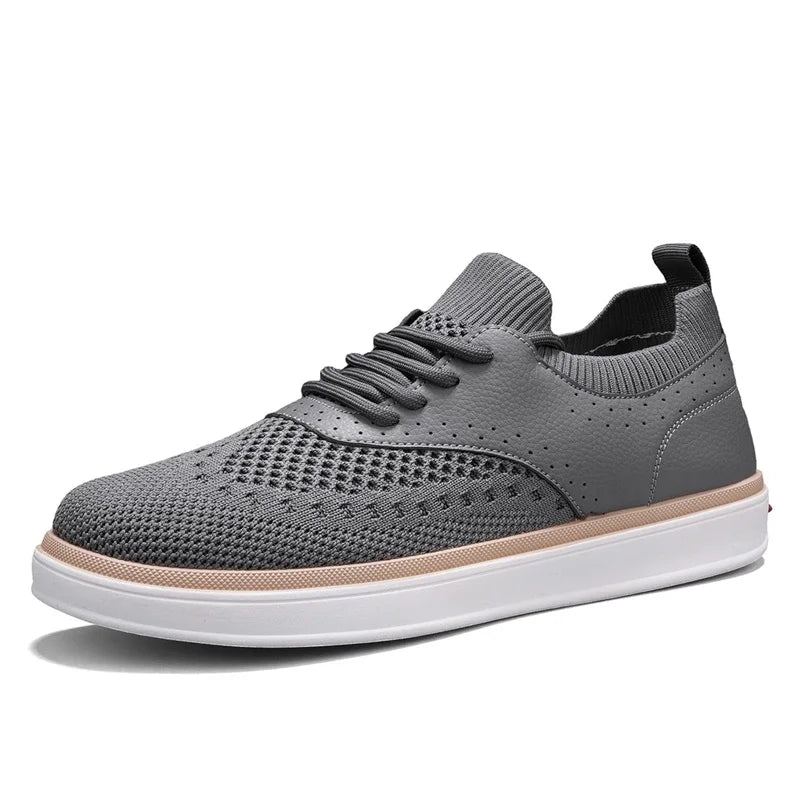 Men's mesh breathable casual shoes Four seasons soft-sole non-slip flat outdoor walking shoes fashion youth sports board shoes
