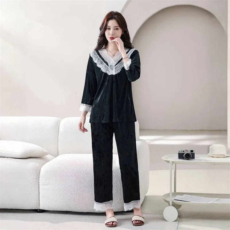 XL-6XL High End Gold Velvet Pajamas For Women's Autumn And Winter Long Sleeved Home Clothing Set Sexy French Sleepwear Suit
