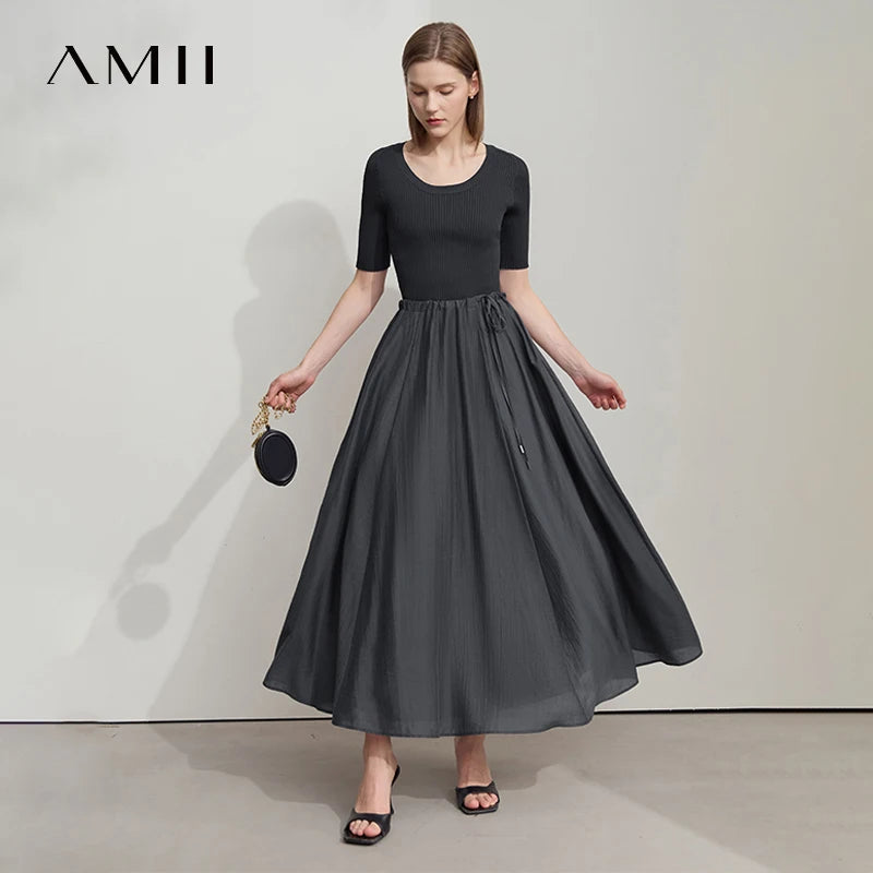 សំពត់ Amii ថ្មី Minimalist ប្រវែងជង្គង់ A-Line សម្រាប់នារី ស្លៀកជាមួយខ្សែចង ពណ៌រឹង អាចលៃតម្រូវបាន ស្ទីលធ្វើដំណើរ សំពត់រលុង 12522025