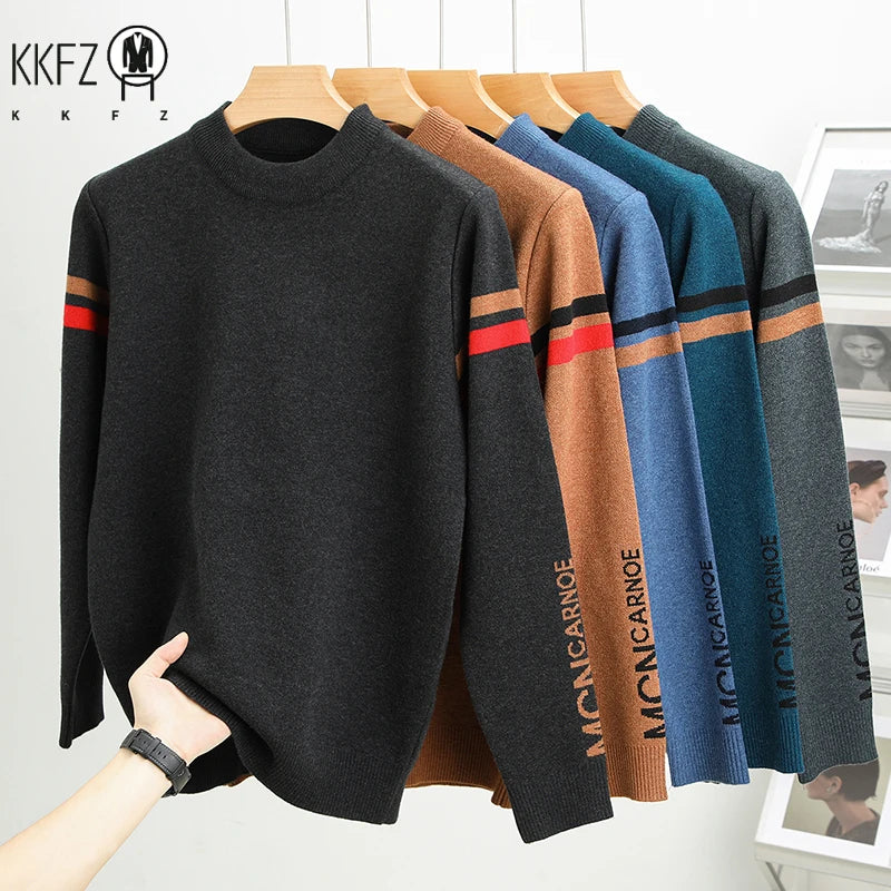 New Autumn and Winter Men's Casual and Fashionable Long Sleeved Round Neck Knitted Sweater Warm and Versatile Top