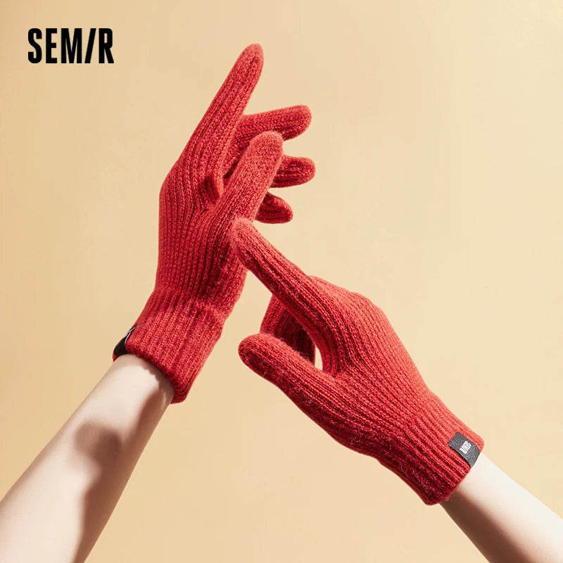 Semir TouchScreen Gloves Knit Men Winter 2025 Handwear Warm Soft Elastic Fleece Comfortable Cycling Casual Couple