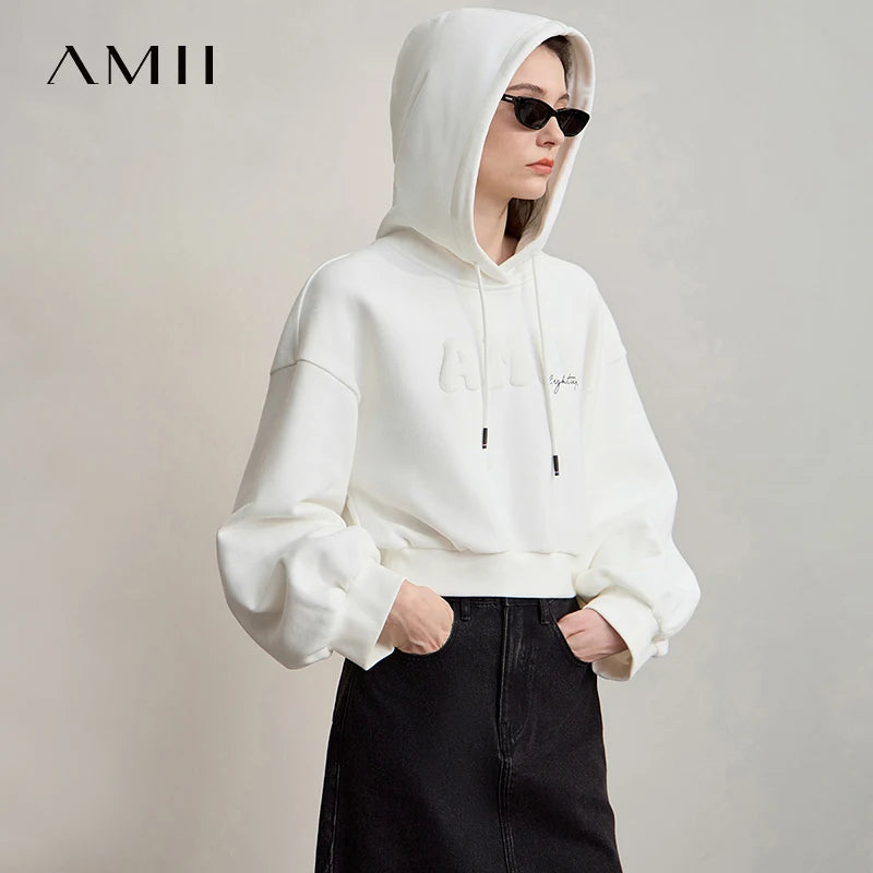 AMI Hoodies Woman 2026 Autumn New Casual Cotton Hooded Top Female Long Sleeves Versatile Knit Short Woman Sweatshirts 12543037