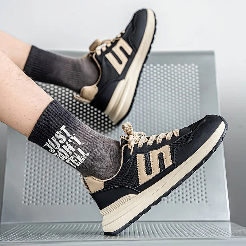 Men's Sneakers Four Seasons New Stinkproof Breathable Soft Sole Outdoor Casual Running Shoes Fashion Student Joker Sports Shoes