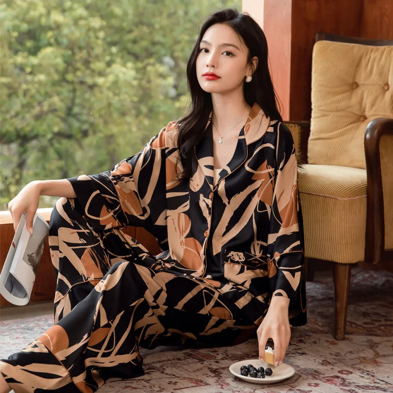Women's Ice Silk Pajama Set Lightweight Long Sleeve Loungewear Fashionable Silk Design Luxurious Comfort for Homewear Pijama