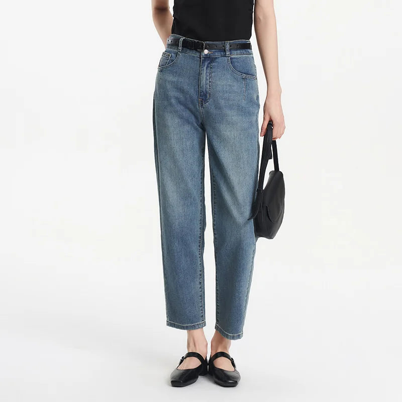 Semir Women Jeans Elastic 2026 Waist Vintage Tapered Urban Casual Everyday Style Soft Comfortable Daily Wear Trendy Versatile
