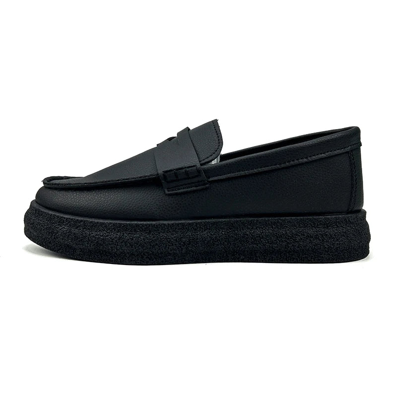 Men's slip on casual shoes four seasons new breathable light soft-sole comfort walking fashion youth outdoor sports board shoes