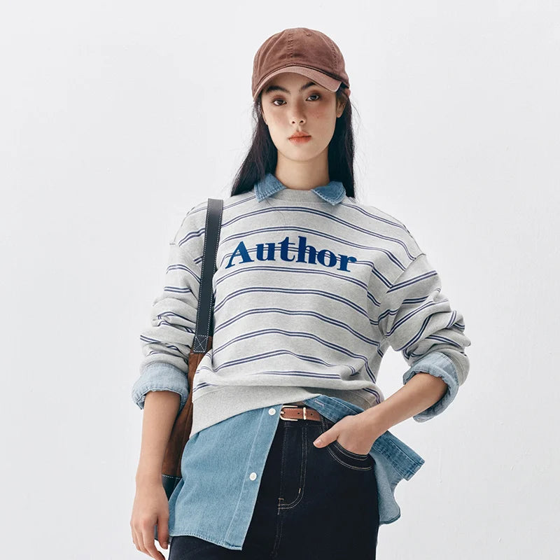 អាវយឺត Semir សម្រាប់នារី មានស្រទាប់ក្រណាត់រោមចៀម លំនាំឆ្នូតអក្សរ ក្រាហ្វិក រចនាប័ទ្មទីក្រុង ធម្មតា រដូវរងា ឆ្នាំ២០២៦ ស្លៀកប្រចាំថ្ងៃ ទន់ ស្រួលខ្លួន