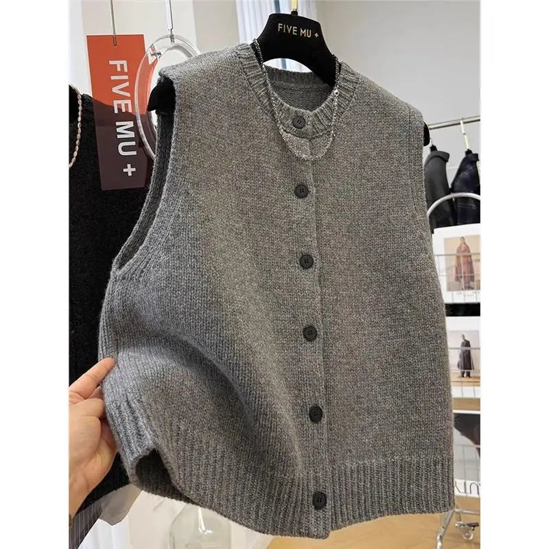 Fashion Spring and Autumn New Women's Knitted Vest Cardigan Stacked Sweater Sleeveless Top Waistcoat Ladies Buttons Jacket