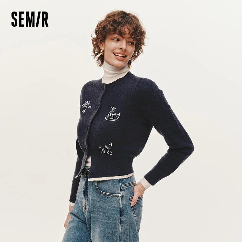Semir Embroidered Knit Cardigan Layered Style Women 2025 Winter Short Design Unique Look Fashion Warm Top Casual Sweater