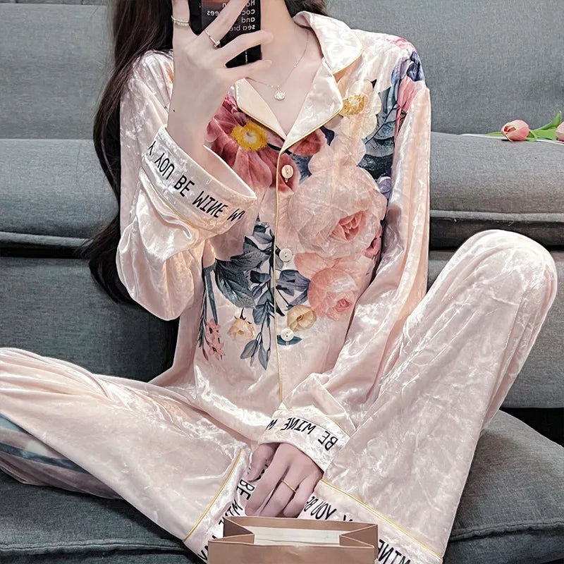 Luxury Vintage Nightwear Two-piece Set Floral Golden Velvet Pajama Sets Women Long Sleeve Cardigan Pants Sleepwear Homewear