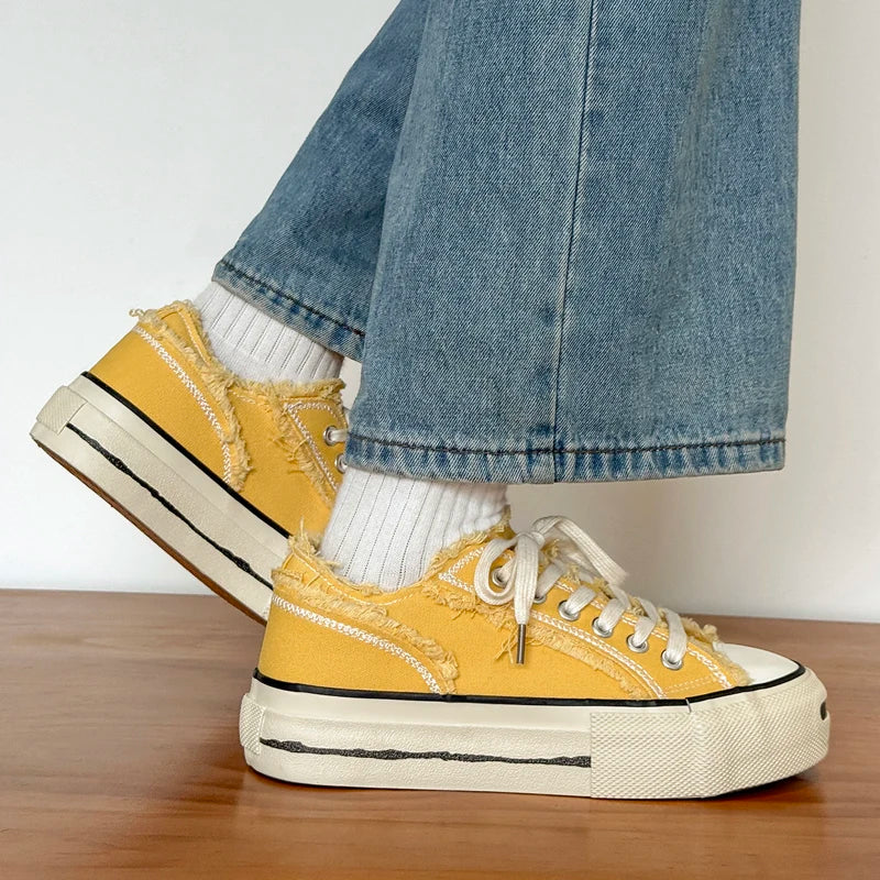 Men's concise canvas casual shoes Four Seasons new breathable light soft-sole comfort fashion outdoor walking sports board shoes