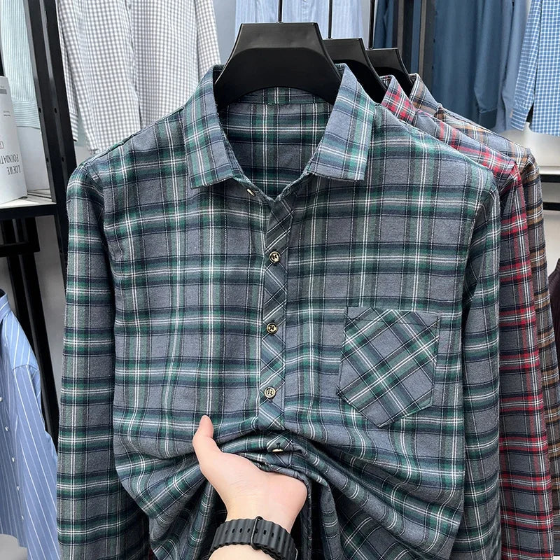 Men's Lapel Collar Plaid Shirt Long Sleeve Breathable Fabric Comfortable Lightweight Casual Business Daily Wear