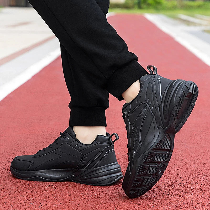 Men's Classic Retro Casual Sports Shoes Four Seasons Soft-Sole Waterproof Outdoor Running Shoes Breathable Light Sneakers 39-48