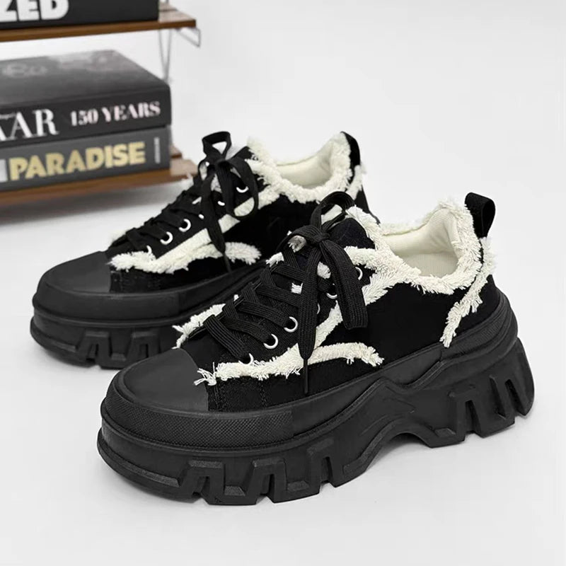 Men's Thick-sole Casual shoes Four Season New Breathable Light Heighten Soft-sole Comfort Outdoor Walking Fashion Joker Sneakers