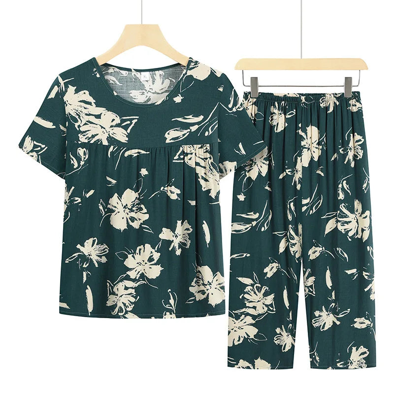 Grandma Short Sleeve Capri Pants Suit Printed Summer Pyjamas Female Cotton Rayon Nightwear Pajamas Set New Women Pijamas 4XL