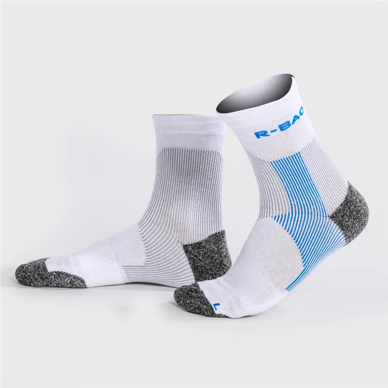 WRELS 1/2/3 Pairs Ankle Socks Cushioned Compression Athletic Socks Men Women Moisture Wicking Anti Odor Gym Travel Running Socks
