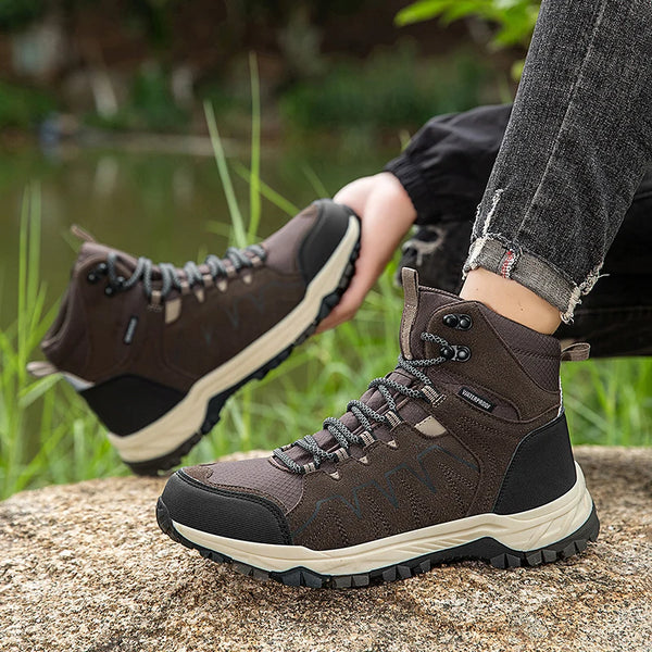 Men women's casual hiking boots Four seasons new anti-skid anti-collision outdoor jungle combat boots breathable training boots