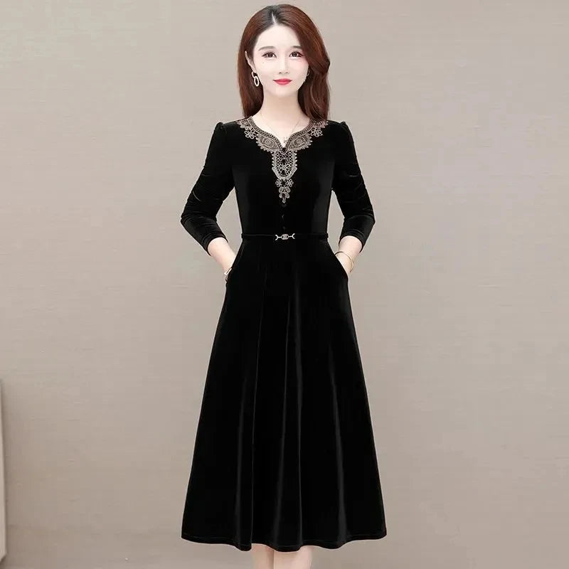រ៉ូបពិធីជប់លៀងបែប Vintage Applique Velvet សម្រាប់នារី រ៉ូប A-Line ដៃវែង ស្ដើង ស្អាត ថ្មី រដូវផ្ការីក ឆ្នាំ២០២៤ រ៉ូបធម្មតា ប្រវែងជង្គង់
