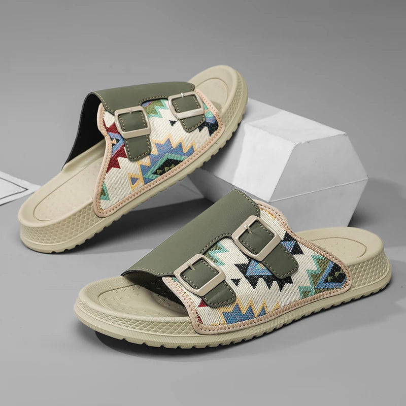 Men's casual slip-on slippers summer soft-soled anti-slip outdoor walking beach shoes breathable light fashion sports slippers