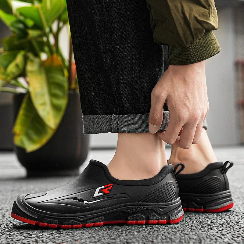 Water Shoes Four Season New Men's Low-Top Waterproof Non-Slip Hotel Kitchen Chef Labor Insurance Shoes Outdoor Casual Rain Shoes