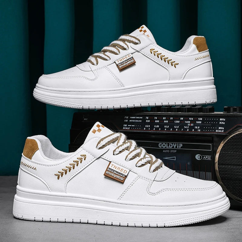 Men's white casual flat shoes four season breathable lightweight soft-sole outdoor walking shoes youth fashion sports board shoe