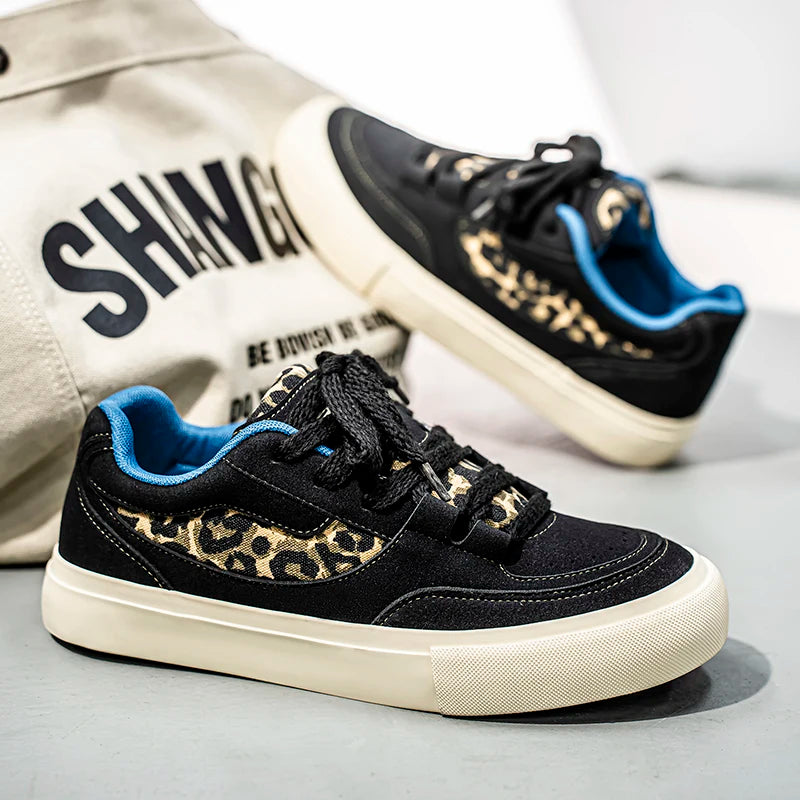 Mens Board Shoes 2025 Autumn New Luxury Design Fashion Casual Sports Shoes Outdoor Daily Wear Flat Comfortable Sneakers Men