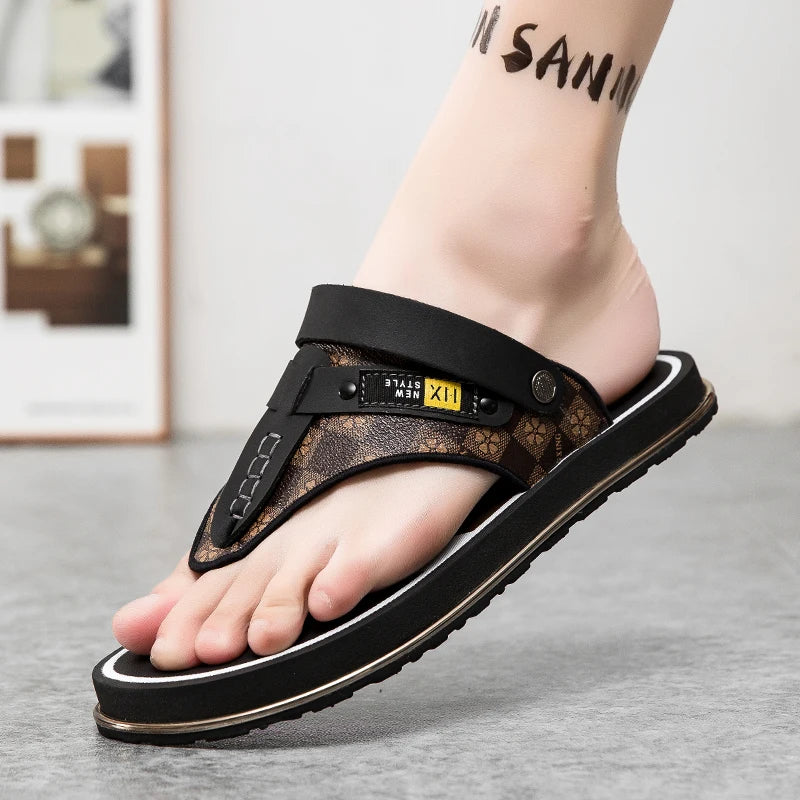Men's casual flip-flops sandals summer soft-sole anti-slip breathable lightweight outdoor beach shoes fashion dual-use slippers
