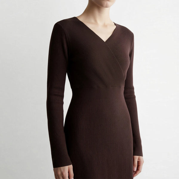 រ៉ូប Amii V-Neck សម្រាប់ស្ត្រី ចង្កេះស្ដើង A-Line ដៃវែង រ៉ូប Maxi អាវយឺតឆើតឆាយ សម្លៀកបំពាក់ស្ត្រីតិចតួចបំផុត 12623140