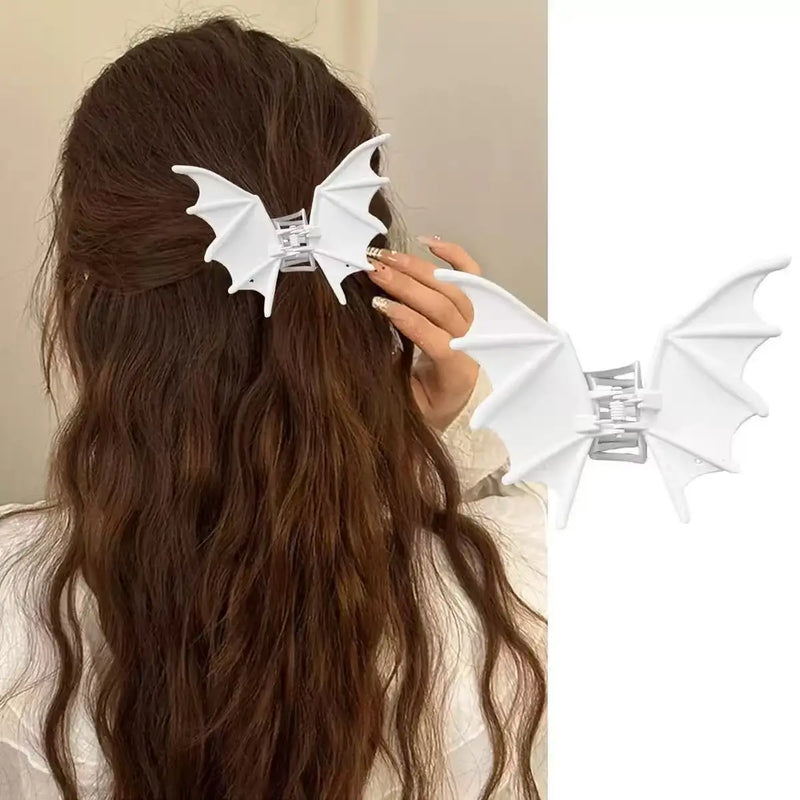 Gothic Bat Hair Clip Halloween Matte Black Gothic Punk-Style Animal Print Hairpin for Women, Elegant Party Hair Accessory