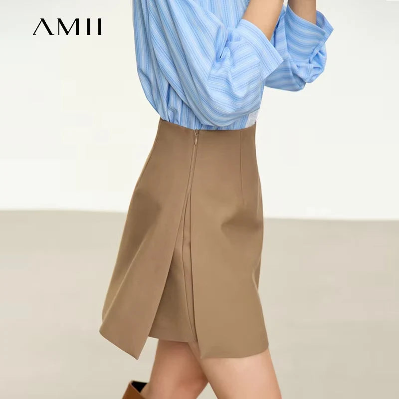 AMII សំពត់ខ្លីធម្មតាសម្រាប់នារី រចនាបថតិចតួចបំផុត រដូវស្លឹកឈើជ្រុះ ឆ្នាំ២០២៦ ម៉ូដថ្មីសម្រាប់នារីធ្វើដំណើរ សំពត់ខ្លីរាងអក្សរ A 12343035