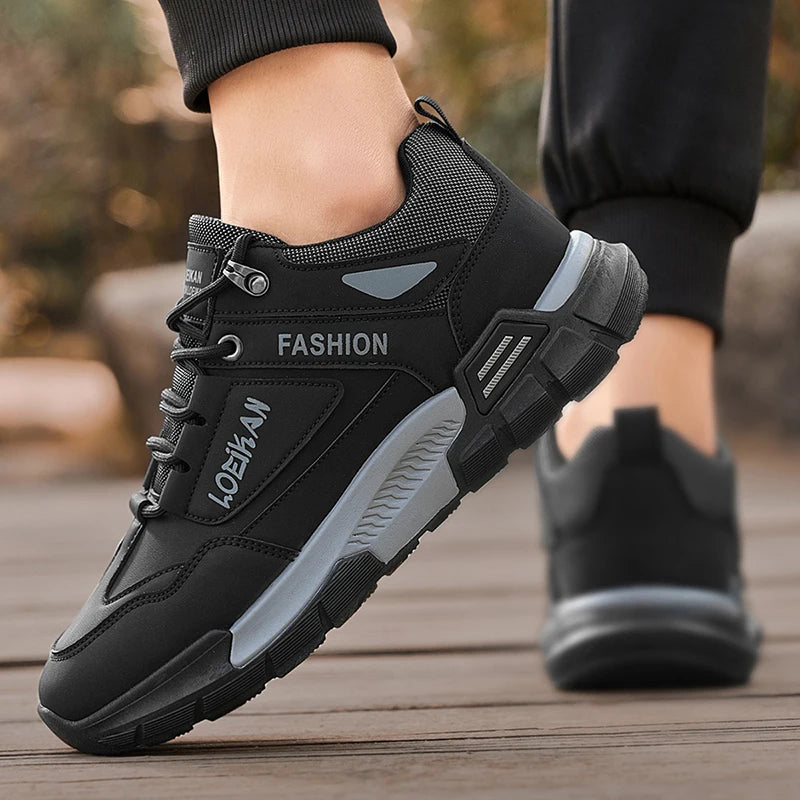 Men's casual sports shoes four seasons new soft-sole anti-slip comfort work shoes outdoor fashion breathable running sneakers