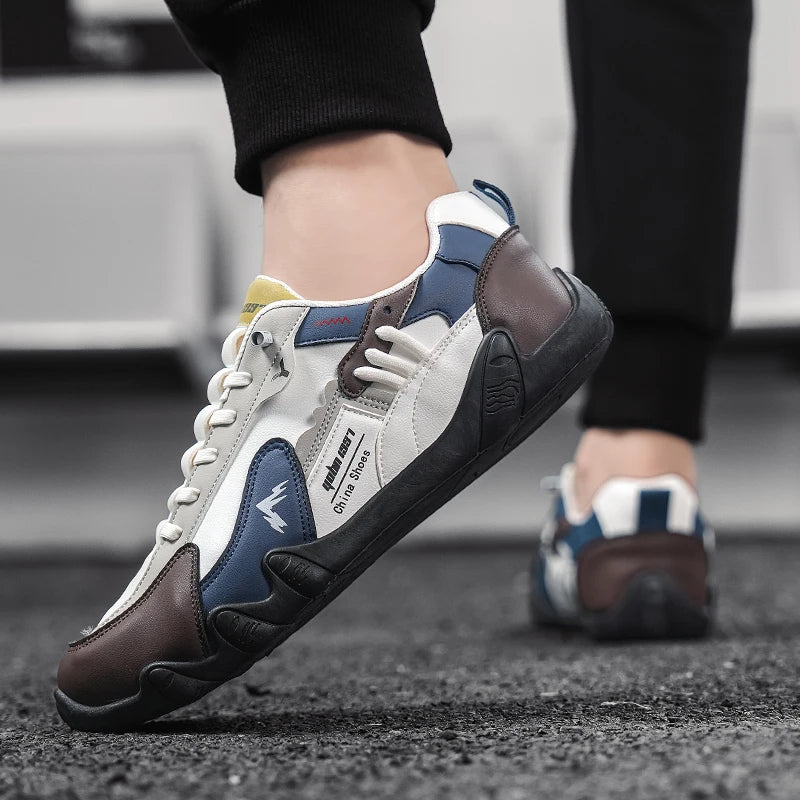 Men's Flat Casual Shoes Four Seasons Breathable Lightweight Soft-Sole Outdoor Walking Shoes Fashion Running Sports Board Shoes