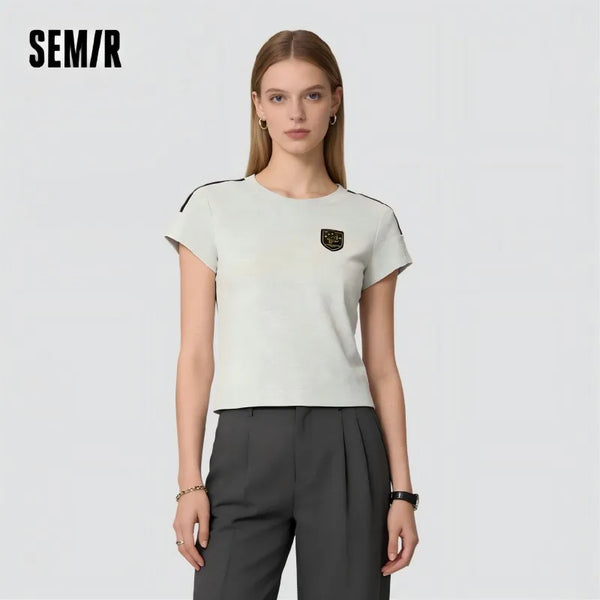 អាវយឺតនារី Semir ឆ្នាំ ២០២៦ ស្ទីលខ្លីស្ដើងបោះពុម្ពស្មាធម្មតារចនាប័ទ្មកីឡាអាមេរិកបែប Retro ធម្មតា