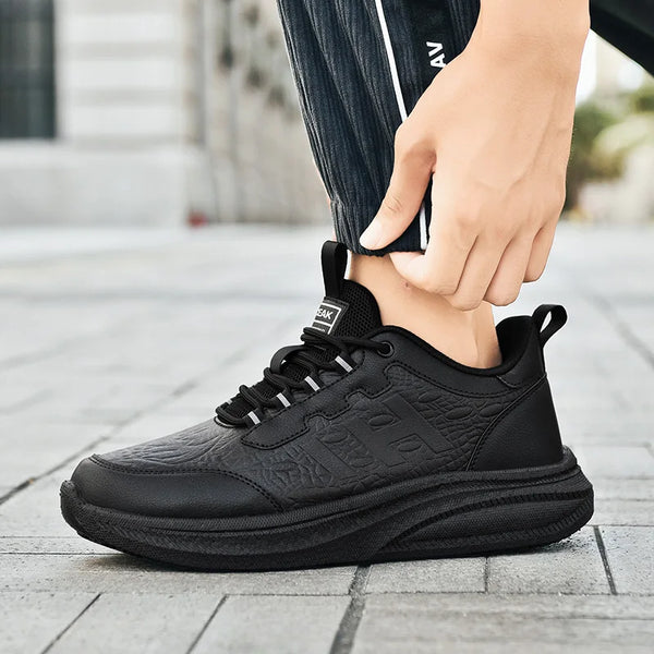 Chef Shoes Four Season New Breathable Non-slip Waterproof Oil-proof Hotel Kitchen work shoes Light Men's Outdoor Casual sneakers
