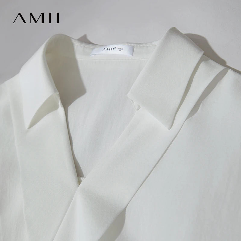 អាវ Amii Minimalist សម្រាប់ស្ត្រី ពណ៌រឹង ក V រចនាកអាវបត់ចុះក្រោម រលុង ស្ទីល Lyocell អាវ 12522053