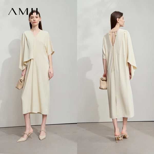 AMII Minimalis រ៉ូបរដូវក្តៅឆ្នាំ ២០២៦ រ៉ូបក V រាងមិនស្មើគ្នាសម្រាប់នារីថ្មី រ៉ូបវែងពណ៌ខ្មៅសិចស៊ីសម្រាប់ថ្ងៃឈប់សម្រាក 12552051