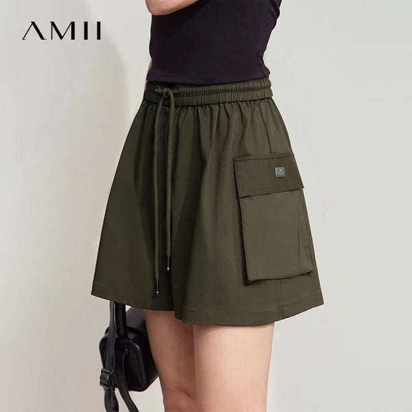 AMII ខោខ្លីរដូវក្តៅថ្មីសម្រាប់នារី រចនាបថសាមញ្ញ មានហោប៉ៅ សាមញ្ញ ទាន់សម័យ ទាន់សម័យ 12522041