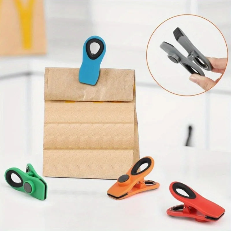 2/4pcs Refrigerator Clip, Household Snack Moisture-proof Sealing Clip,Multi-functional Food-grade Sealing Clip, Random Color.