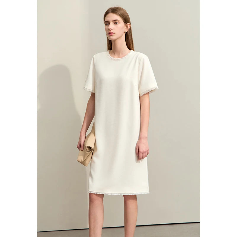 រ៉ូប Amii Minimalism សម្រាប់ស្ត្រីឆ្នាំ ២០២៤ រដូវស្លឹកឈើជ្រុះថ្មីស្រាលប្រណីតរចនាប័ទ្មរំយោលដេរភ្ជាប់ដៃអាវខ្លីត្រង់មីឌីអាវទ្រនាប់ ១២៤៤១១៩៧
