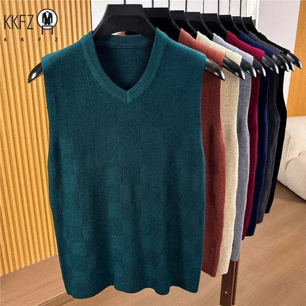 Mens Lightweight Jacquard Knitted Sleeveless Vest V Neck Textured Sweater Tank Top For Daily Commute And Business Matching