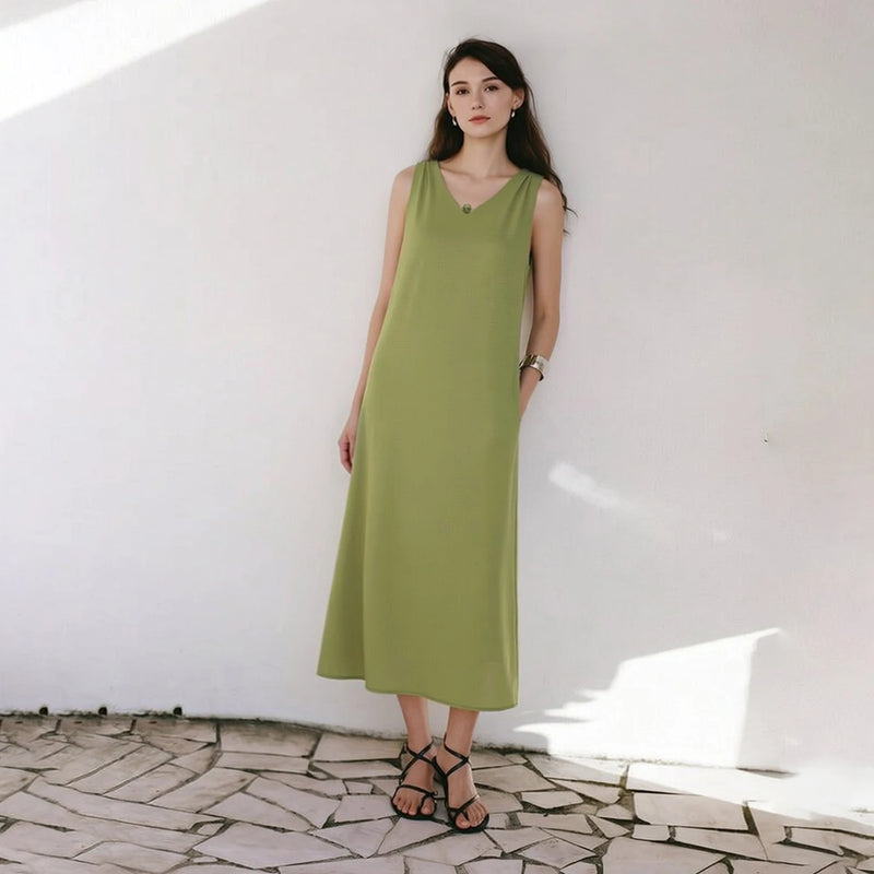 Amii Sleeveless Women's Dress 2026 Summer New Elegant Beaded V-Neck Pocket Loose Fit Solid Color Holiday Long Dresses 12642142
