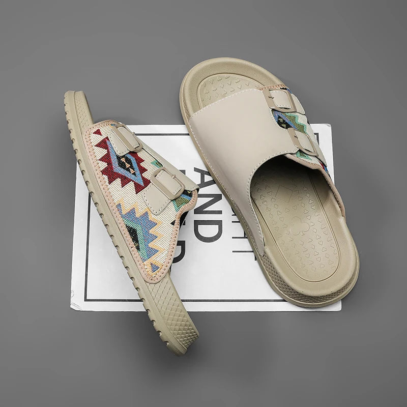 Men's casual slip-on slippers summer soft-soled anti-slip outdoor walking beach shoes breathable light fashion sports slippers