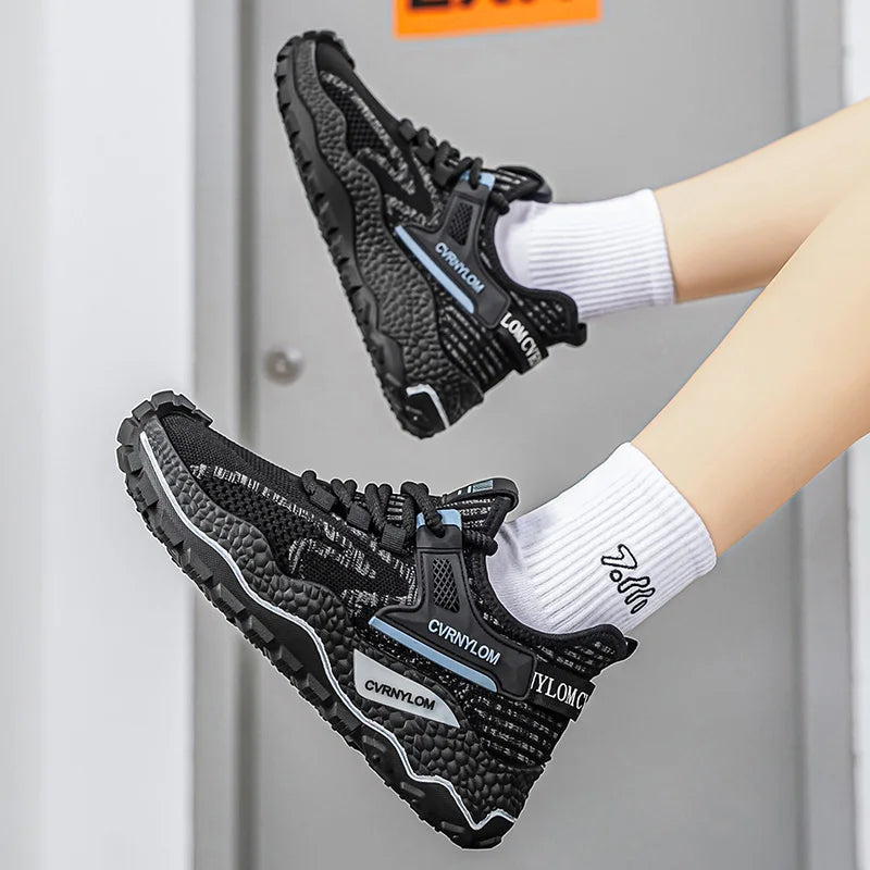 Men's breathable mesh casual sneakers summer new soft-sole outdoor running shoes students comfort lightweight speed sports shoes