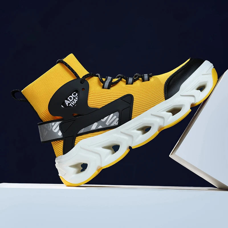 Mens Sports Shoes 2025 New High Top Thick Sole Trendy Casual Sneakers Cosy Wear-resistant Outdoor Running Shoes for Men