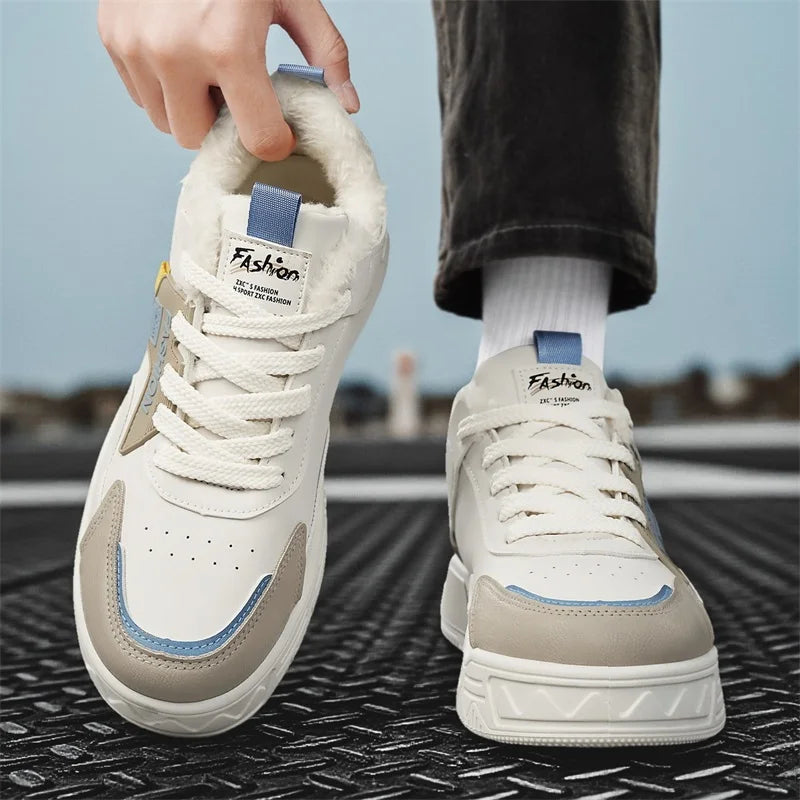 Men's new winter warm plush shoes Korean Joker cotton shoes fashion youth outdoor comfort sports board shoes casual walking shoe