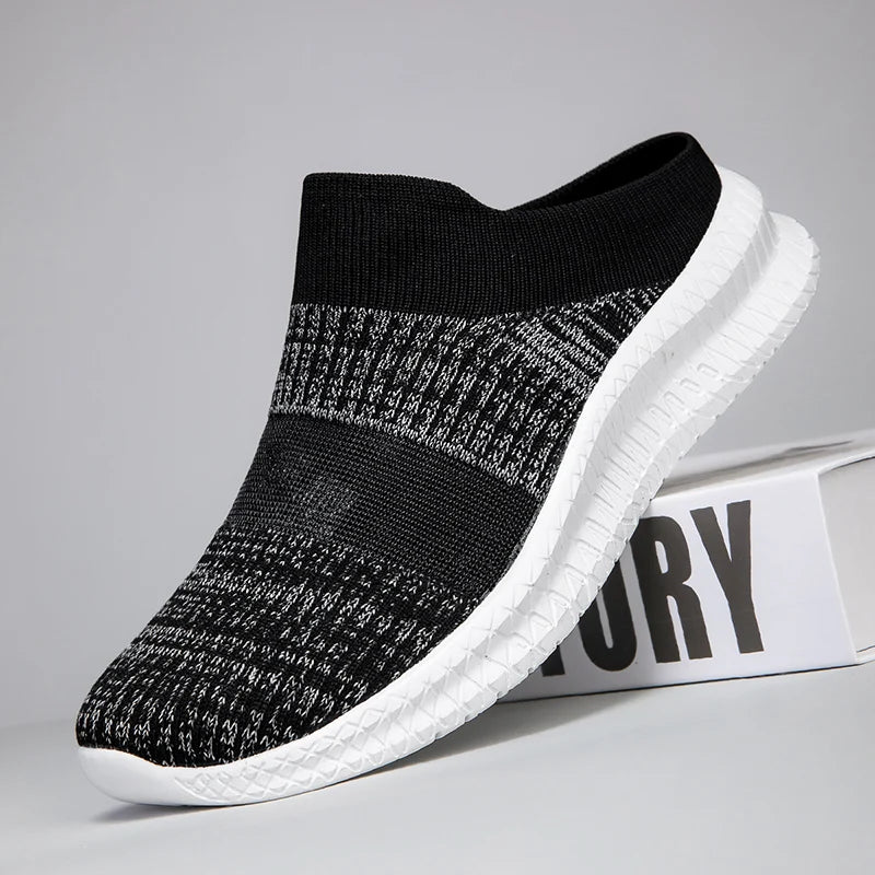 Unisex Walking Shoes New Anti Slip Shock-absorbing Sports Shoes Lightweight Breathable Casual Mesh Slippers for Men Women