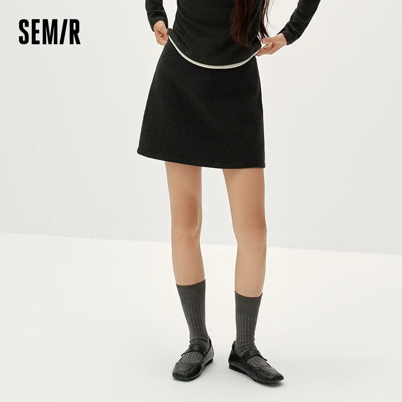 Semir Women Woolen Skirt Solid Color Side Slit Commuter Style 2026 New Winter Daily Wear Urban Casual Style Everyday Wardrobe